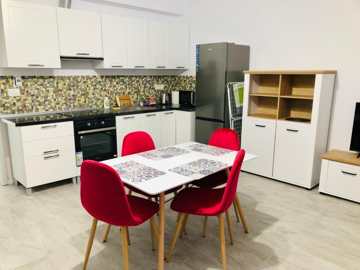 New And Modern Apartments In Villa, Near City Center M36 Timisoara Ngoại thất bức ảnh